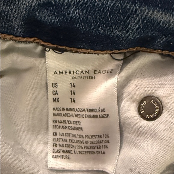 American Eagle Shorts - Picture 4 of 5
